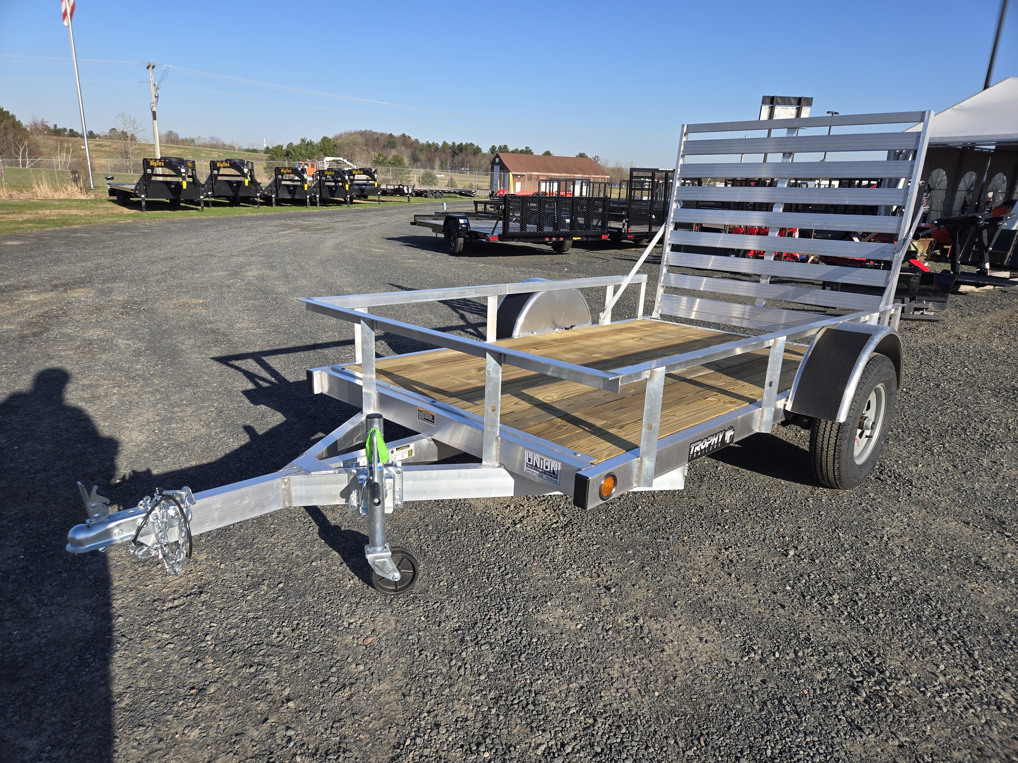 2026 Trophy Trailers 5' x 8' 2.2k Single Axle Aluminum Utility Trailer w/Til in Chippewa Falls, WI