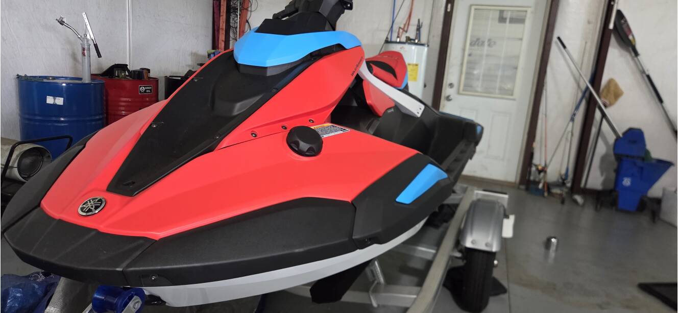 A photo of this 2025 Yamaha WAVERUNNER JETBLASTER DLX 2-UP