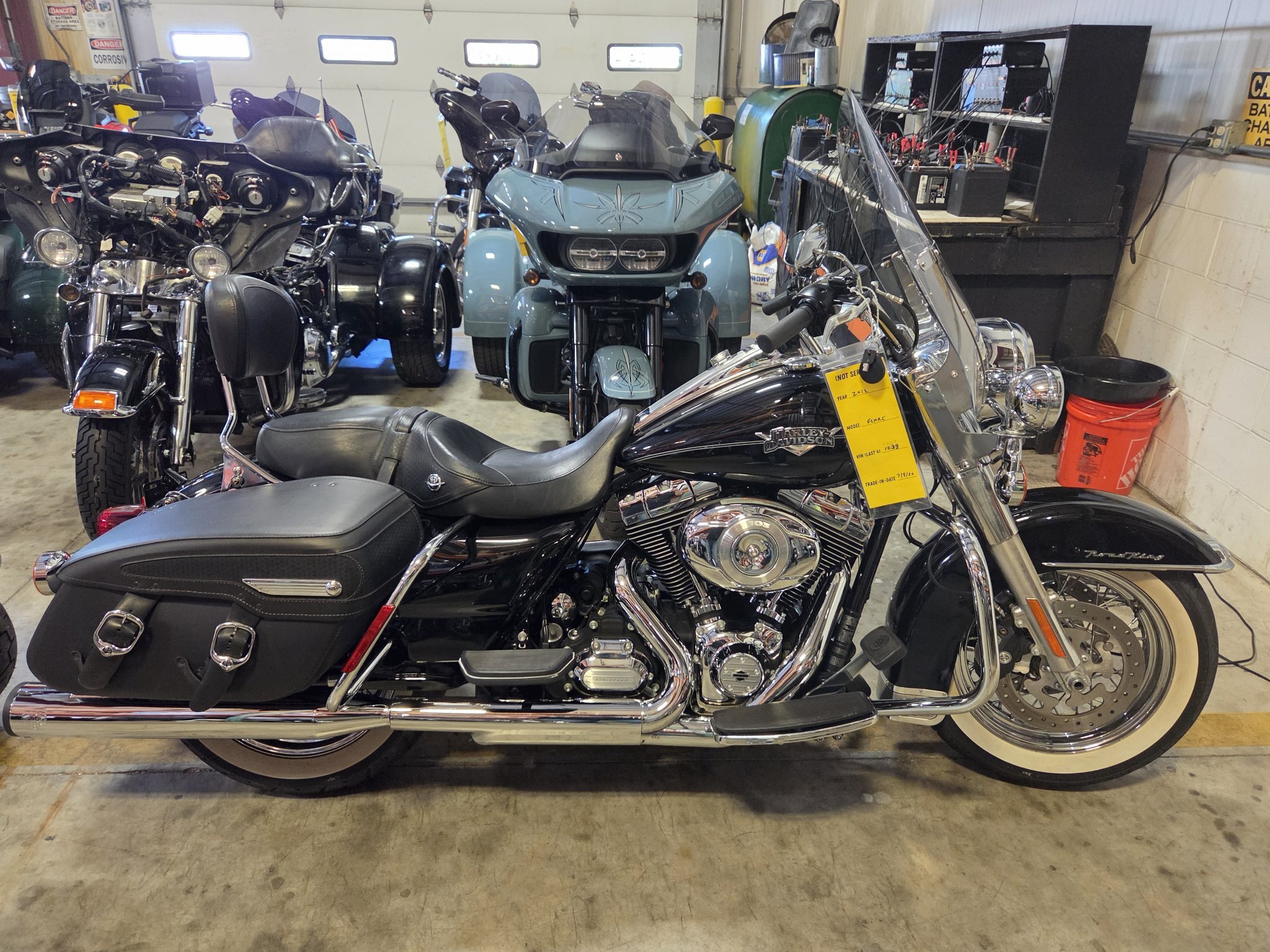 2012 Harley-Davidson Road King® Classic CLASSIC in Mentor, OH