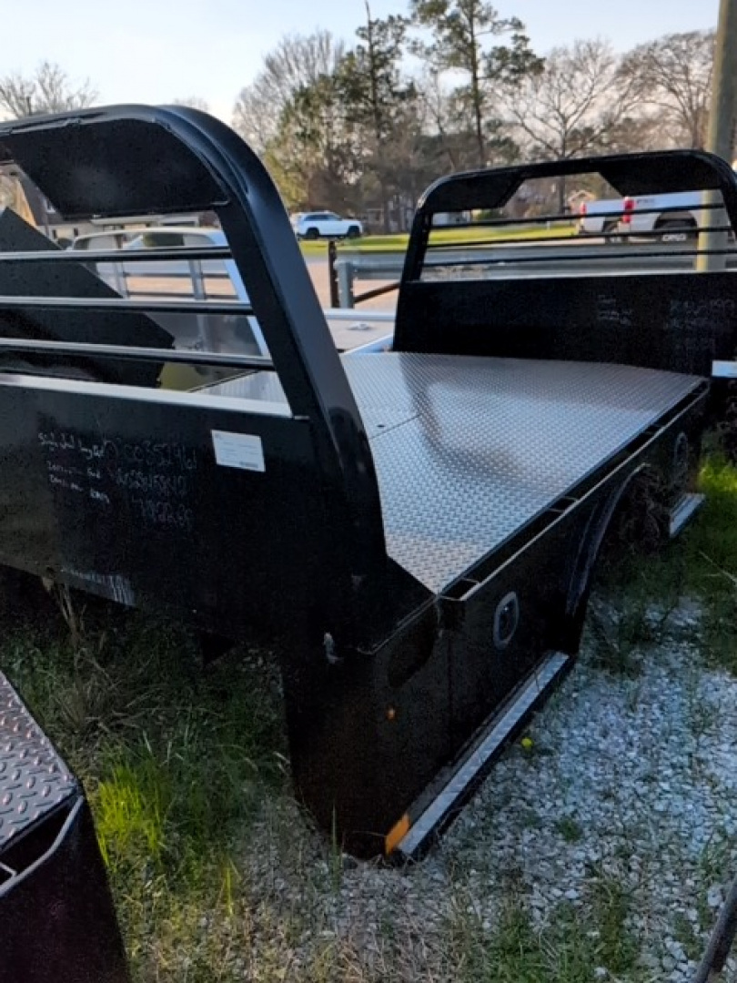 2023 DAKOTA Skirted Steel in Wetumpka, AL