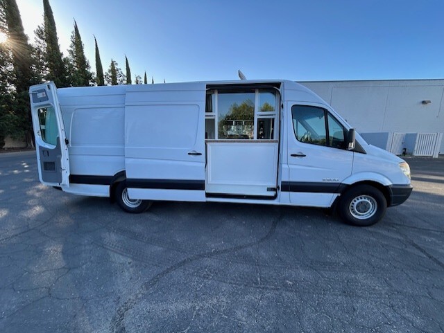 2008 DODGE SPRINTER 2500 in Oakdale, CA