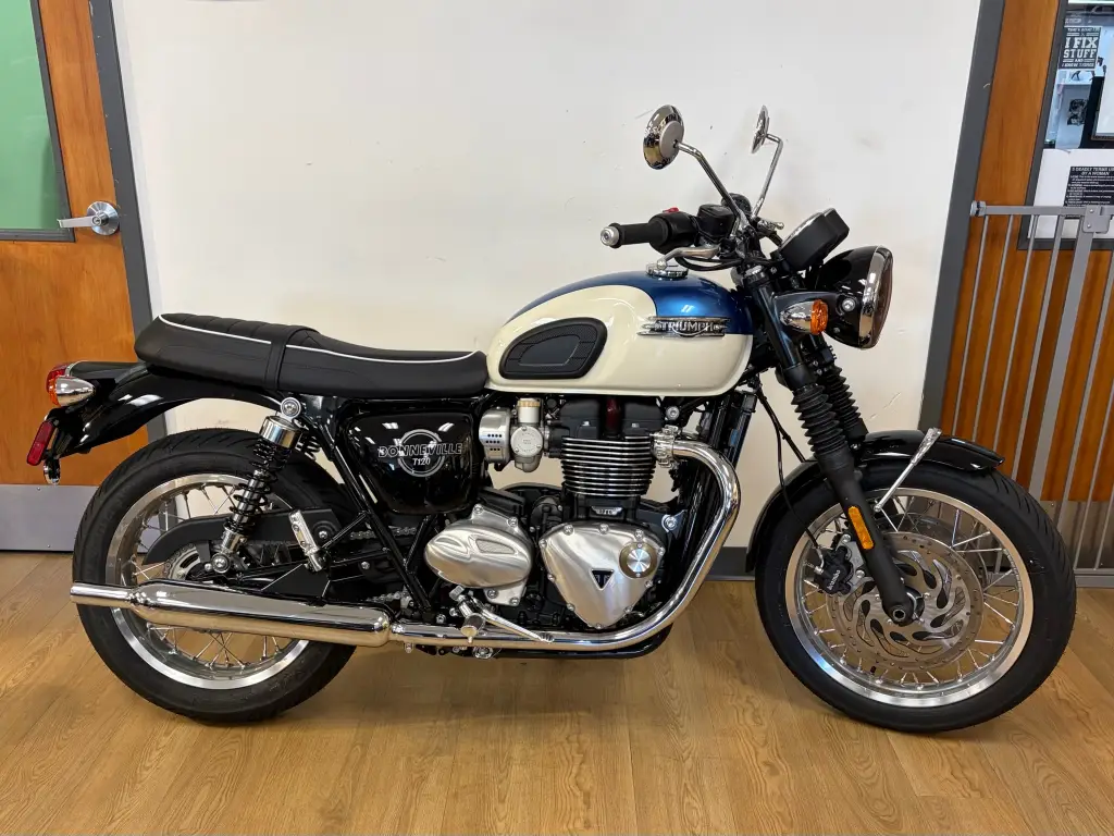 2026 Triumph Bonneville T120