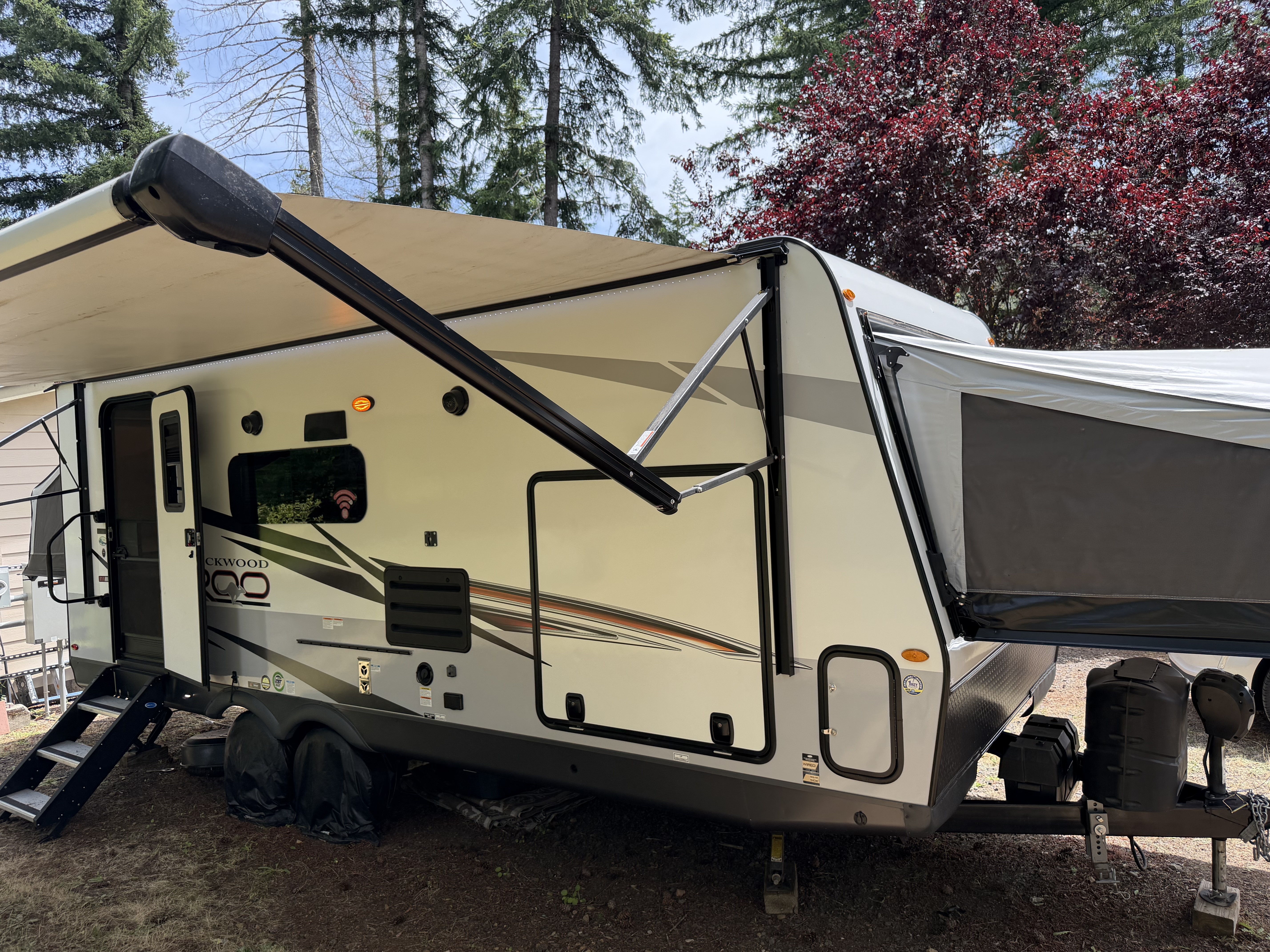 2021 Forest River ROCKWOOD ROO 235S in vida OR