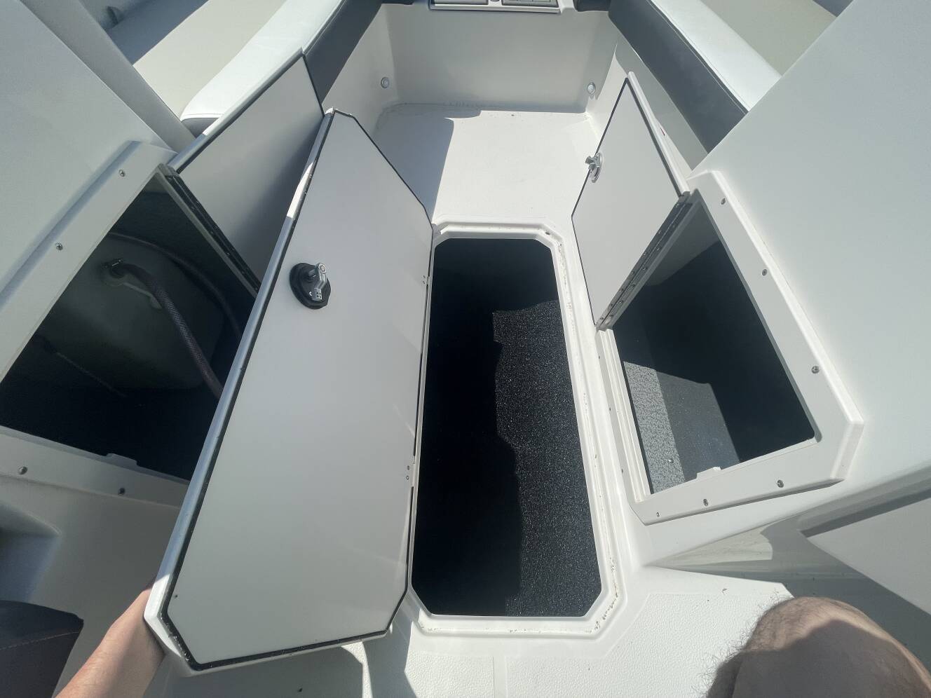 A photo of this 2026 Starcraft SVX 211 OB