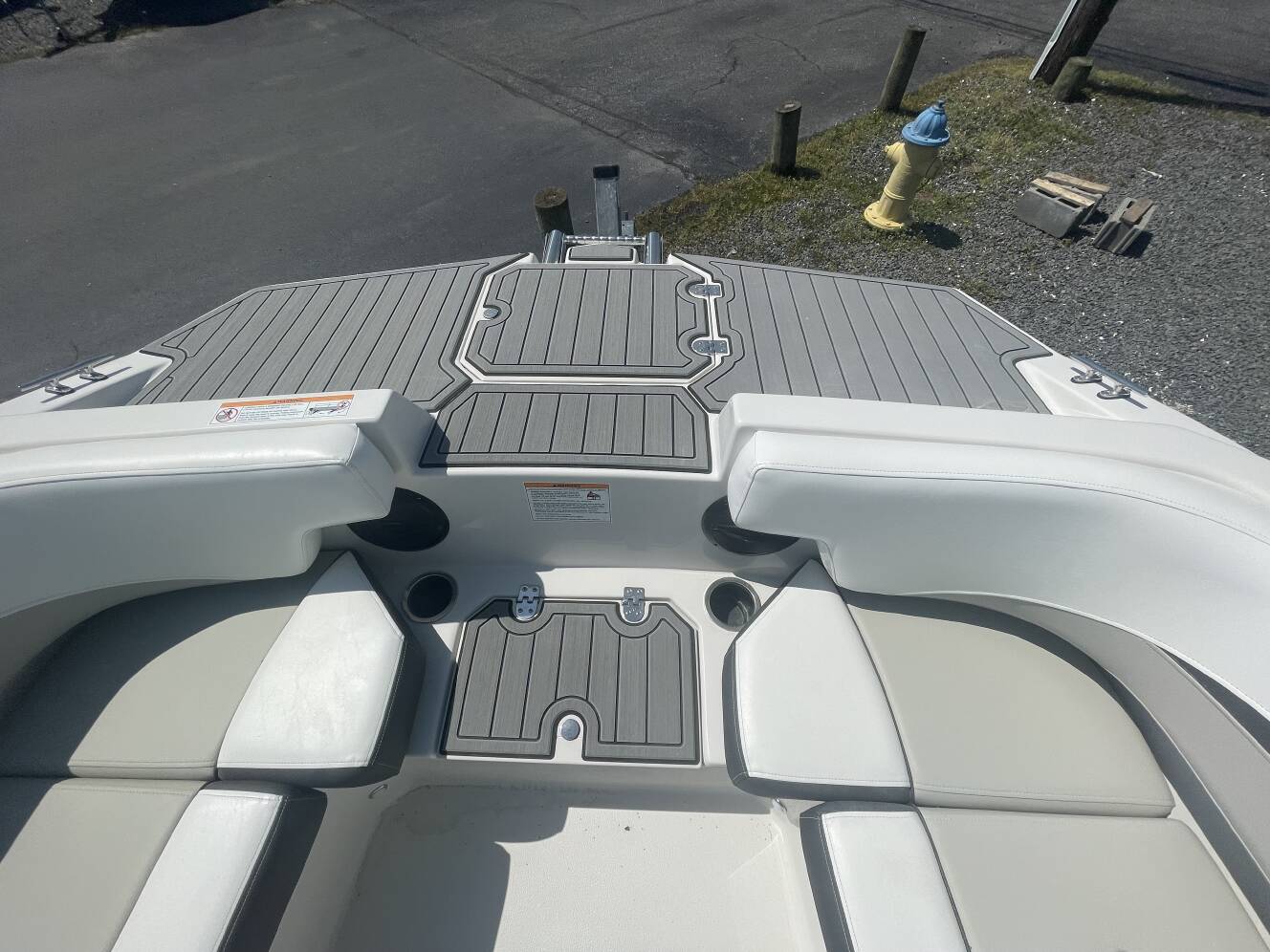 A photo of this 2026 Starcraft SVX 211 OB