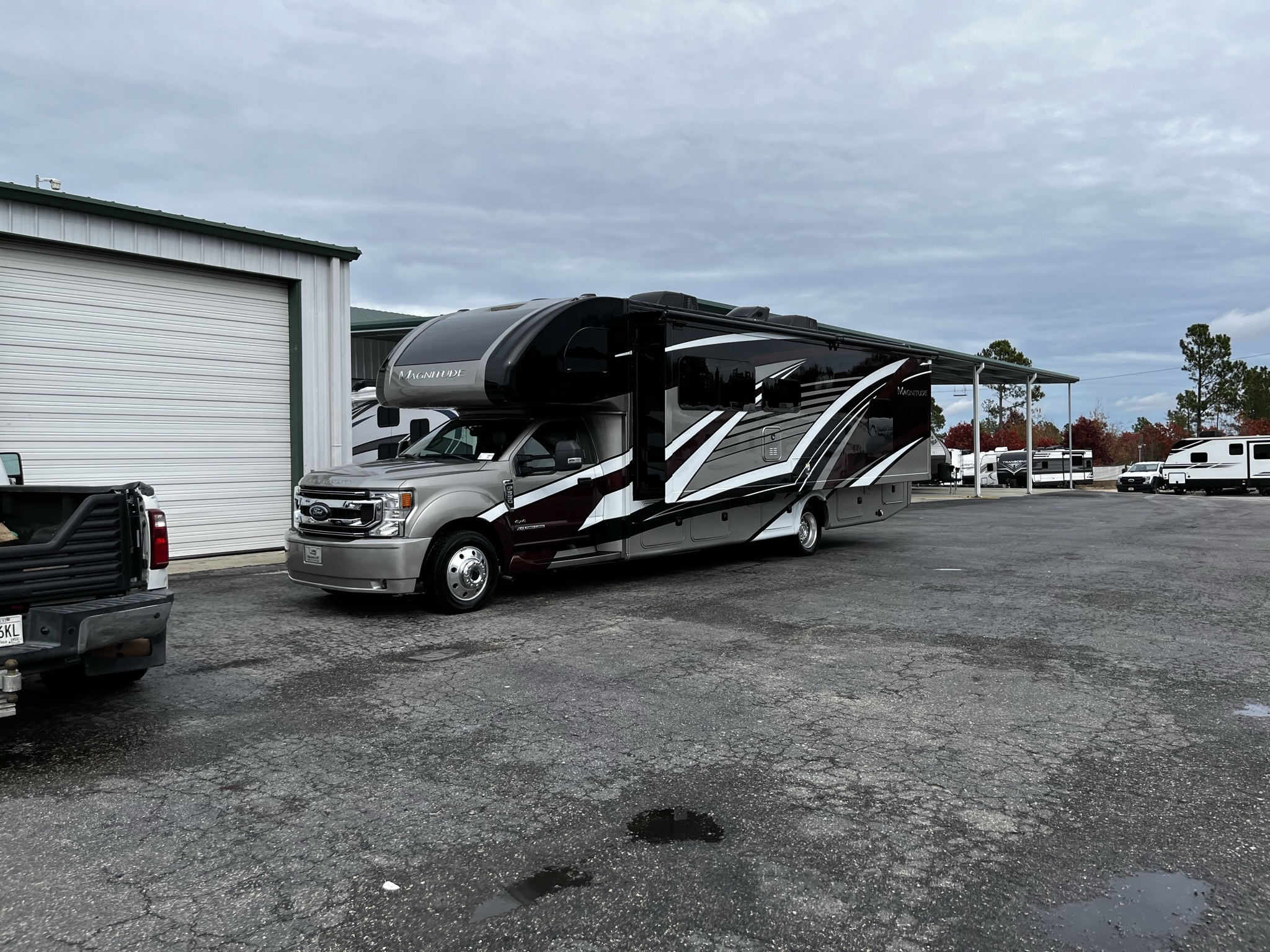 2022 Thor Motor Coach MAGNITUDE SUPER C SV34 RV