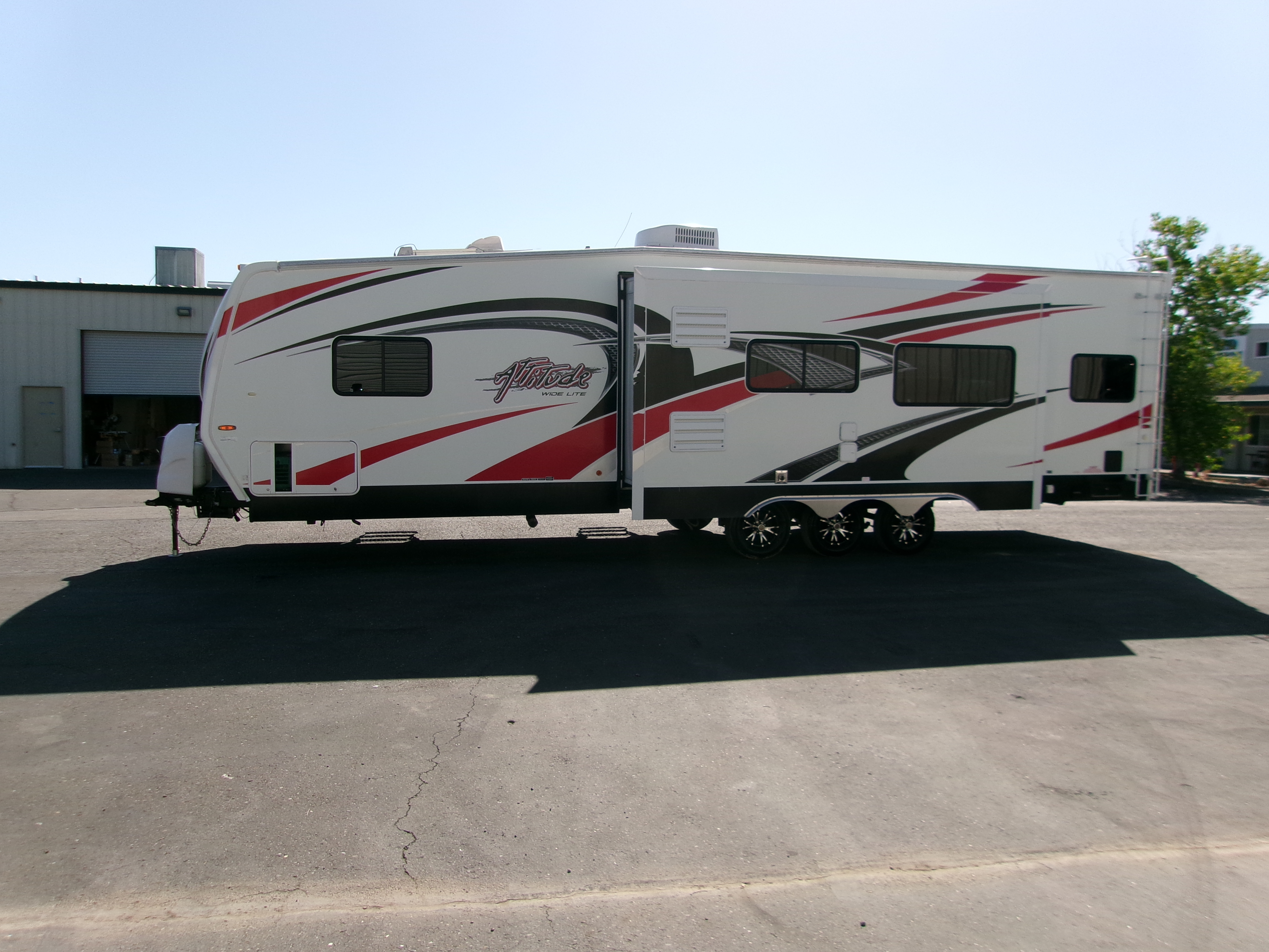 2014 Eclipse Recreational Vehicles ATTITUDE 32GSG in placerville CA