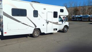 2021 WINNEBAGO MINNIE WINNIE 325AR