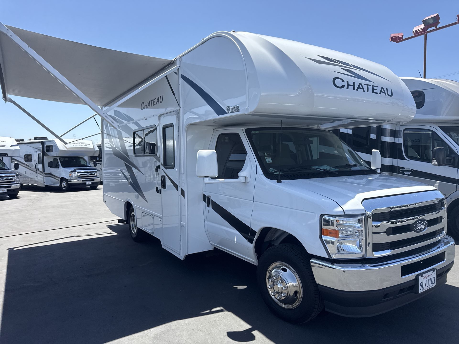 2025 Thor Motor Coach CHATEAU 22Z RV