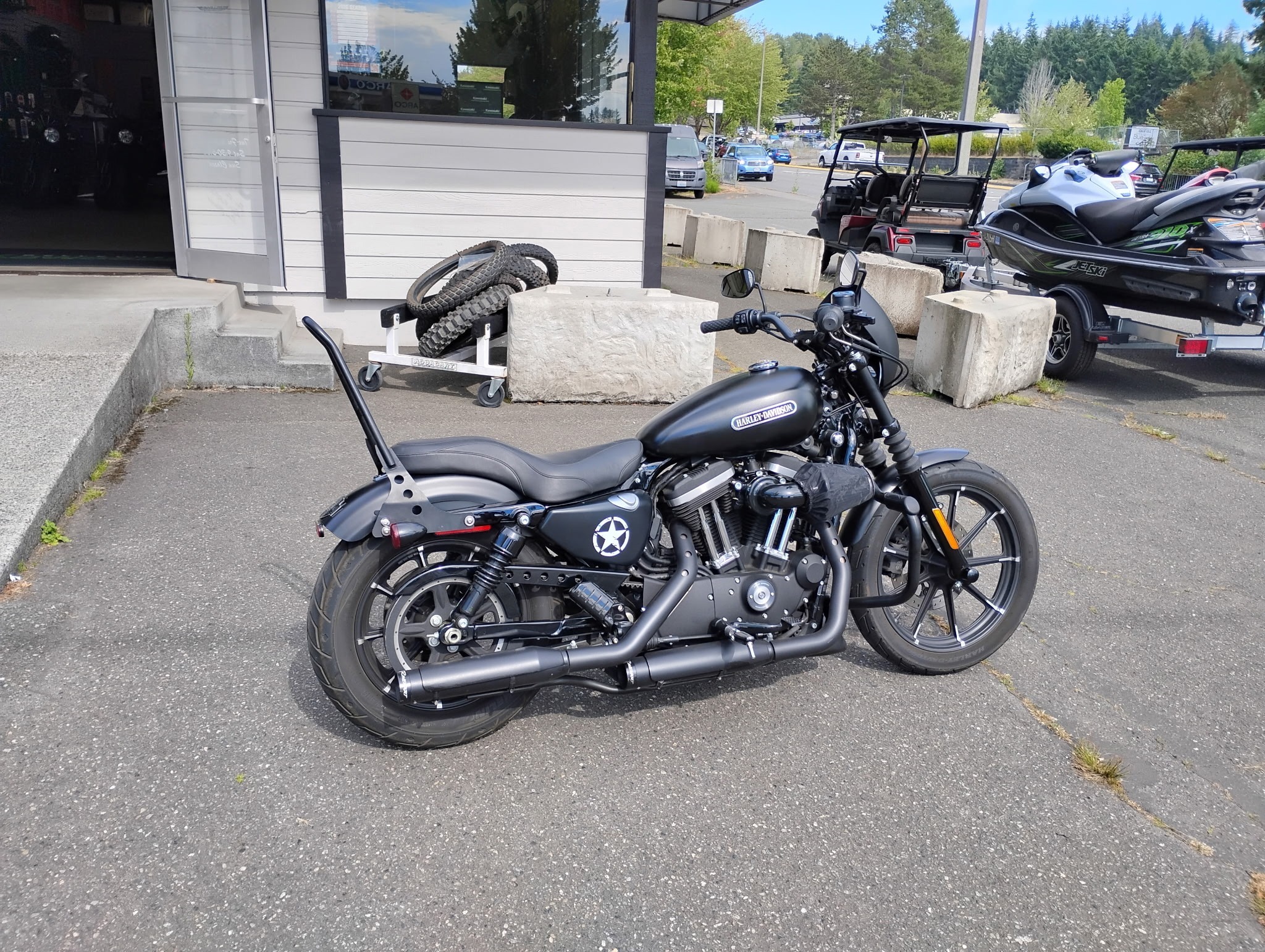 2021 Harley-Davidson Iron 883™ IRON in Bellevue, WA