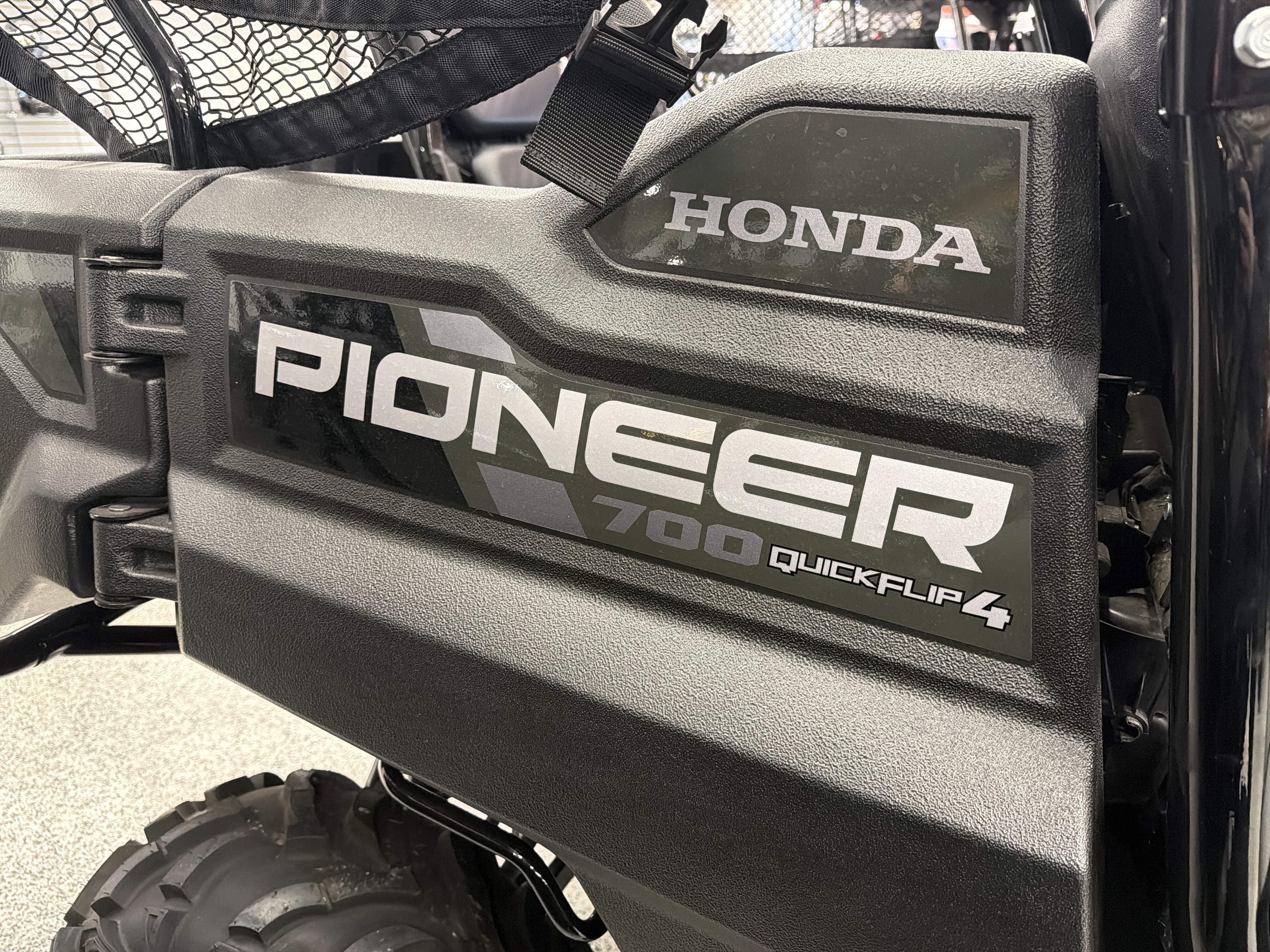 2025 Honda Pioneer 700-4 Deluxe in ukiah CA