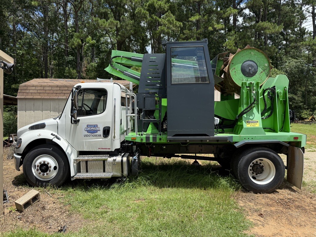 2023 FREIGHTLINER BUSINESS CLASS M2 106 in West Monroe, LA