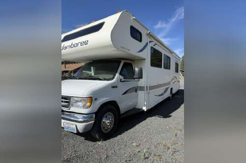 2000 Fleetwood JAMBOREE 31M in valleyford WA