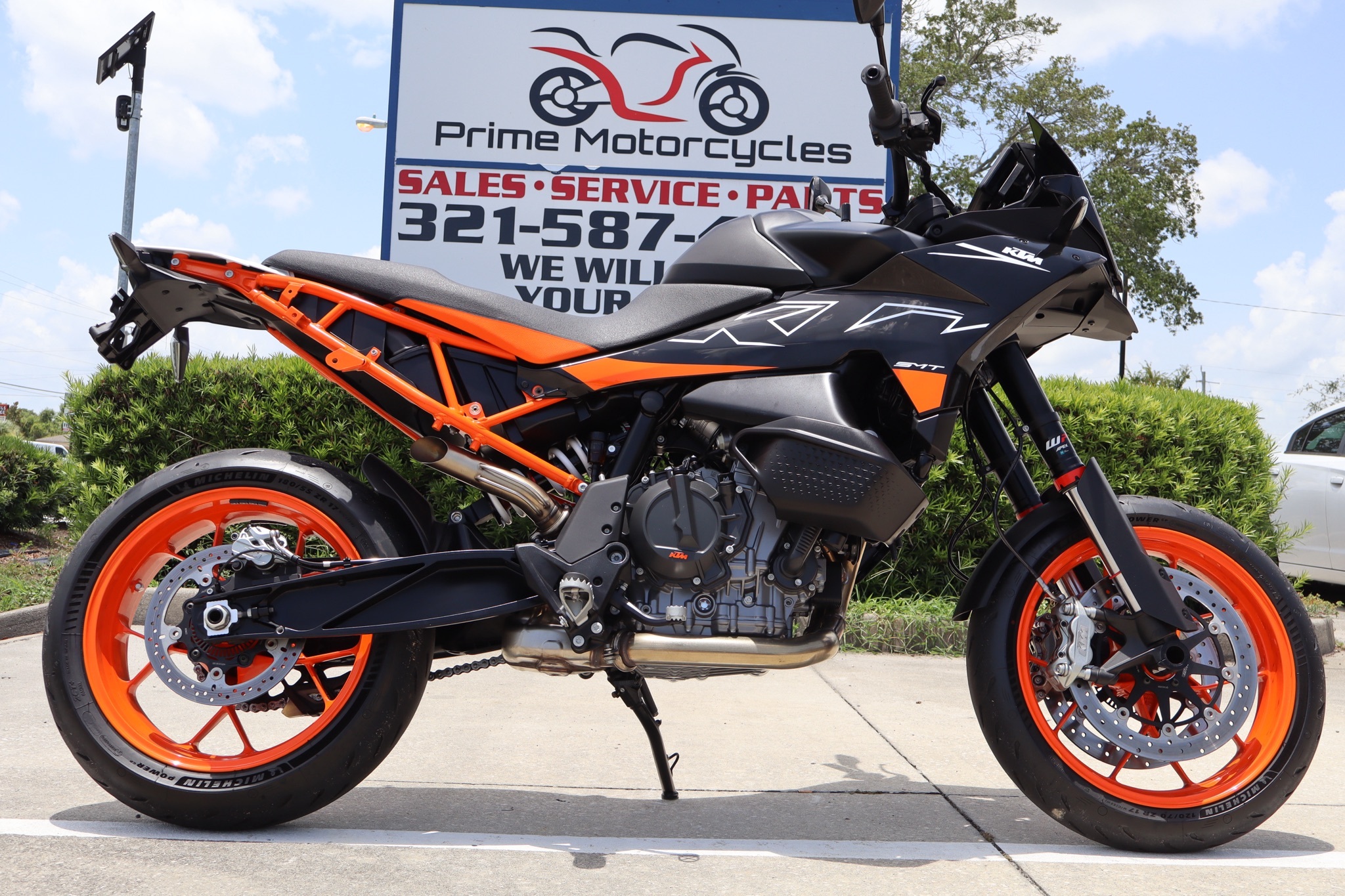 2024 KTM 890 SMT 890 in Melbourne, FL