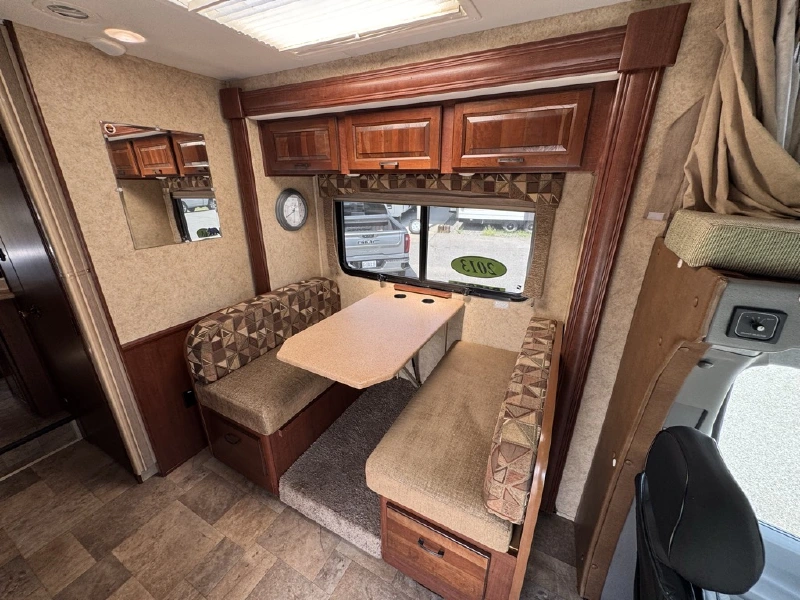 2013 FOREST RIVER SOLERA 24R