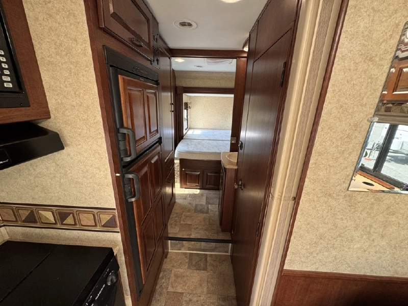 2013 FOREST RIVER SOLERA 24R