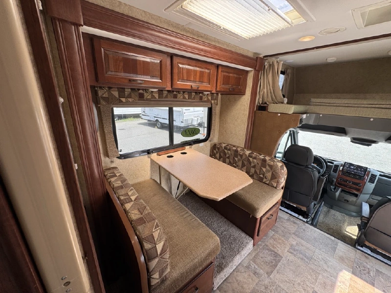 2013 FOREST RIVER SOLERA 24R