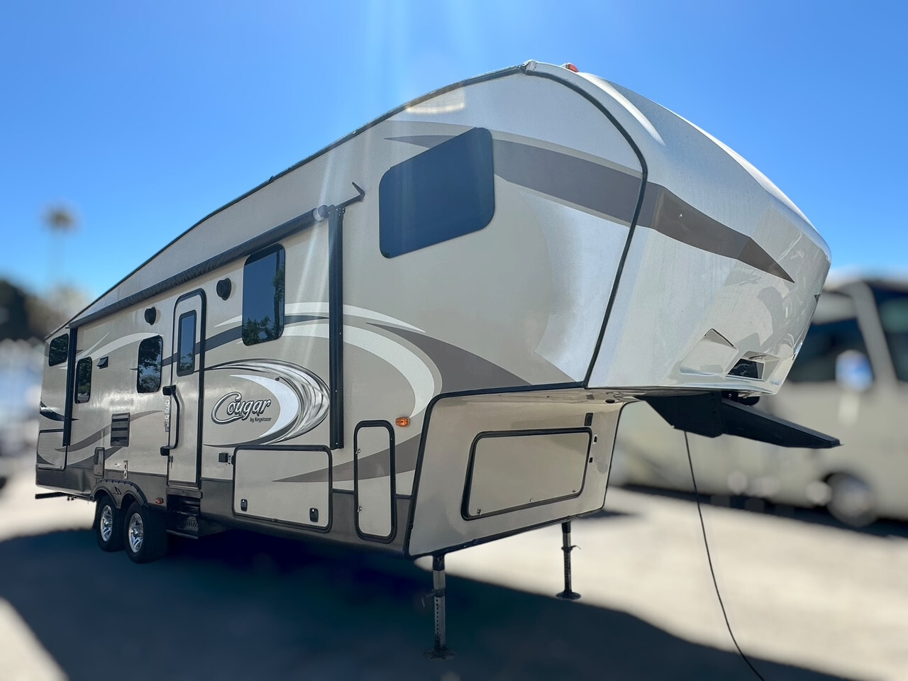 2017 Keystone Cougar 284RDBWE in redlands CA