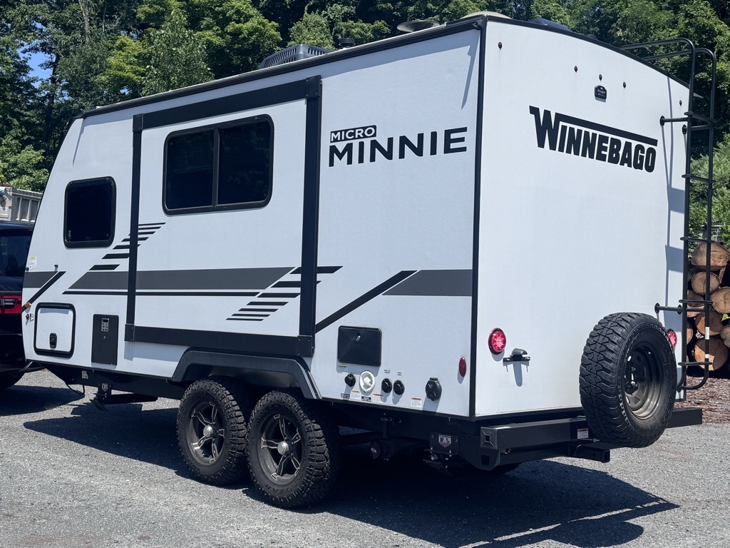 2022 Winnebago MICRO MINNIE 1808FBS in williamsburg MA