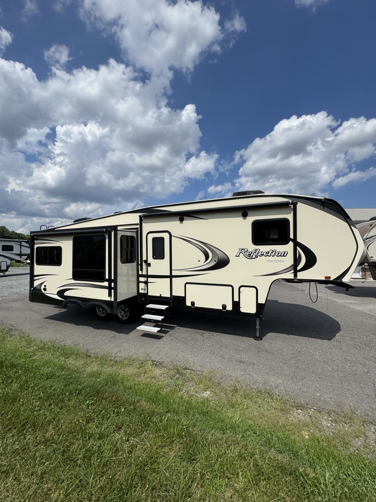 2019 Grand Design REFLECTION 303RLS in yadkinville NC