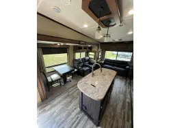 2019 GRAND DESIGN REFLECTION 303RLS