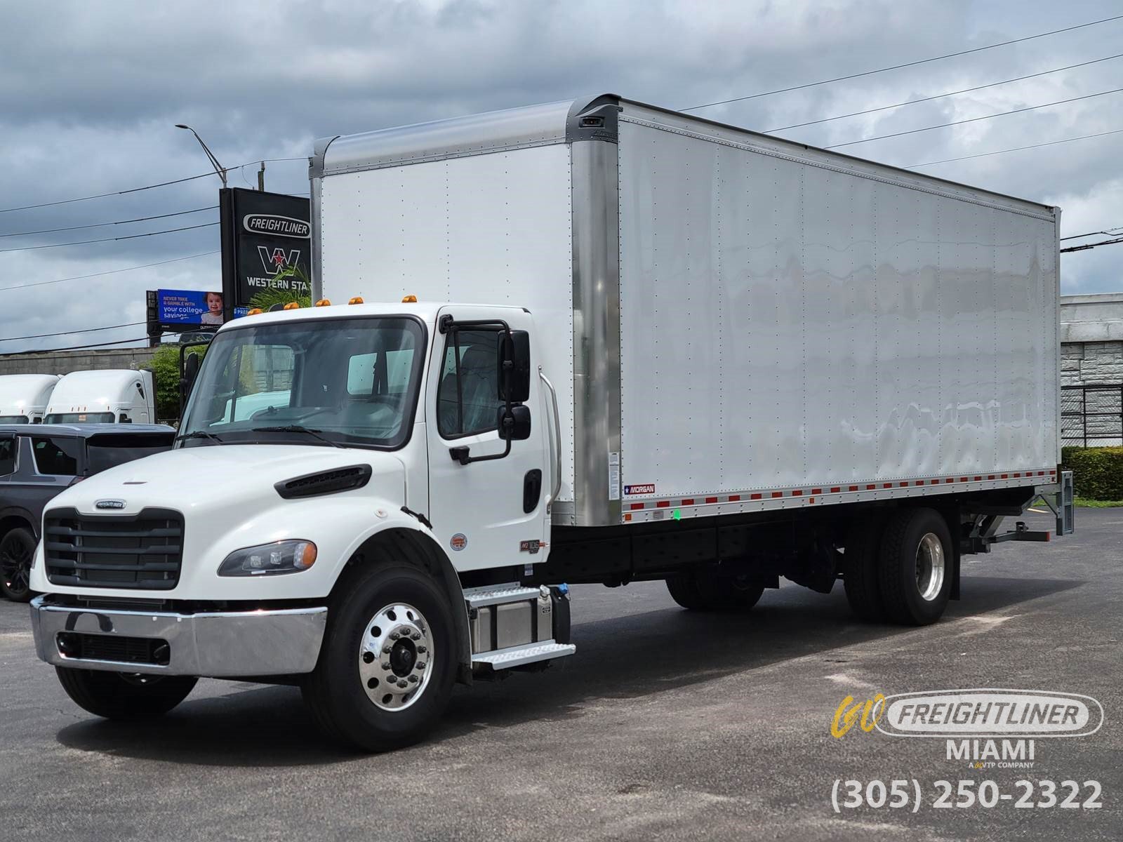 2027 FREIGHTLINER BUSINESS CLASS M2 106 in Hialeah, FL