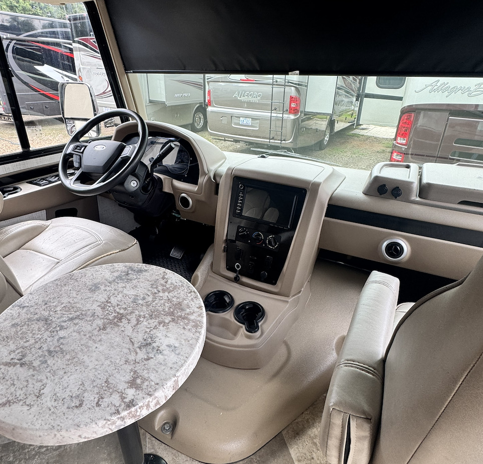2021 Forest River GEORGETOWN 5 SERIES GT5 34M5 in statesville NC