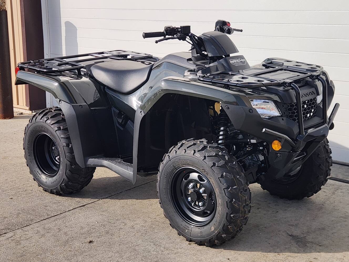 A photo of this 2027 Honda FourTrax Rancher 4x4 Automatic DCT EPS