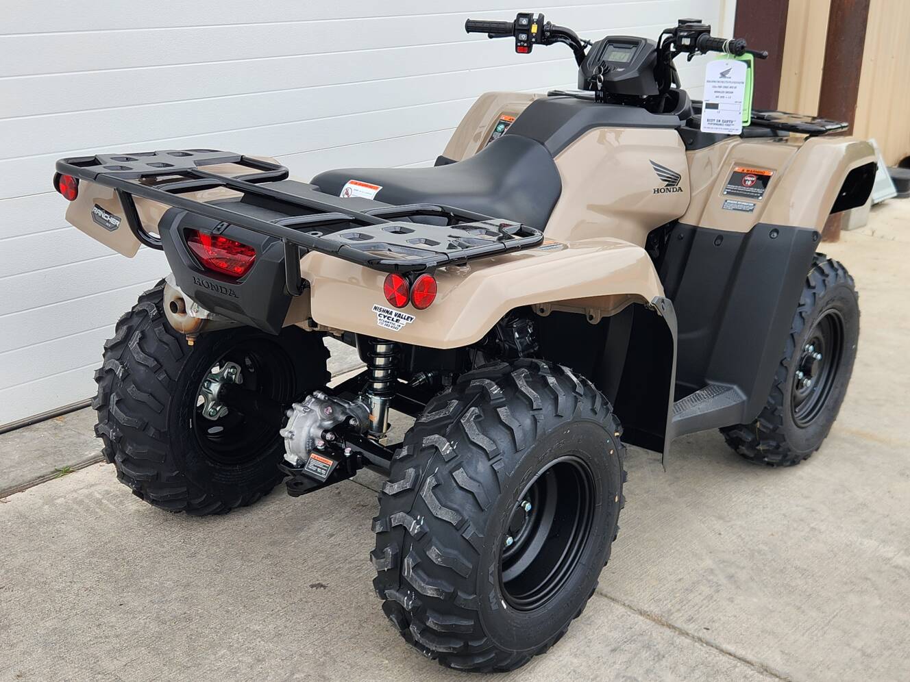A photo of this 2027 Honda FourTrax Rancher 4x4 Automatic DCT EPS