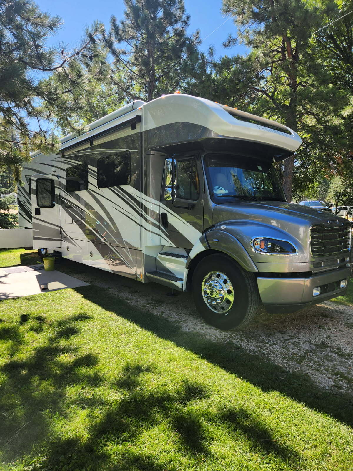 2025 Renegade VERONA LE 40LRB RV