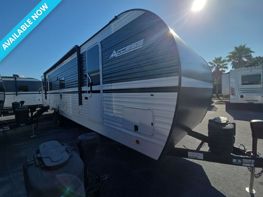 2027 Winnebago Access 32BR in ormond beach FL