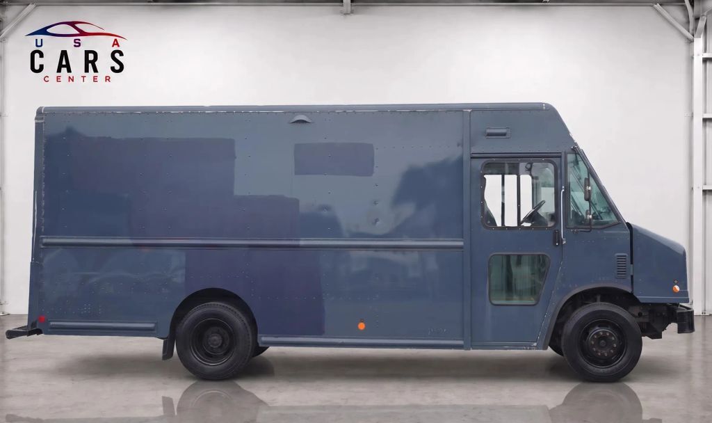 2020 FORD F59 in Langhorne, PA