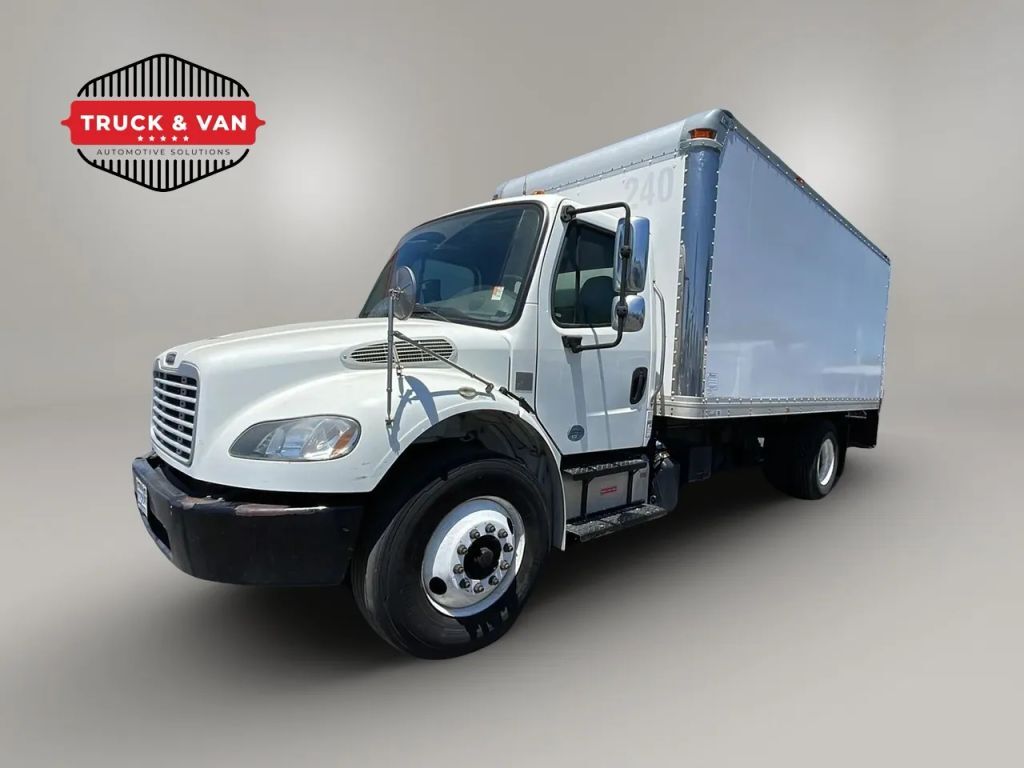 2016 FREIGHTLINER BUSINESS CLASS M2 106 in Sacramento, CA