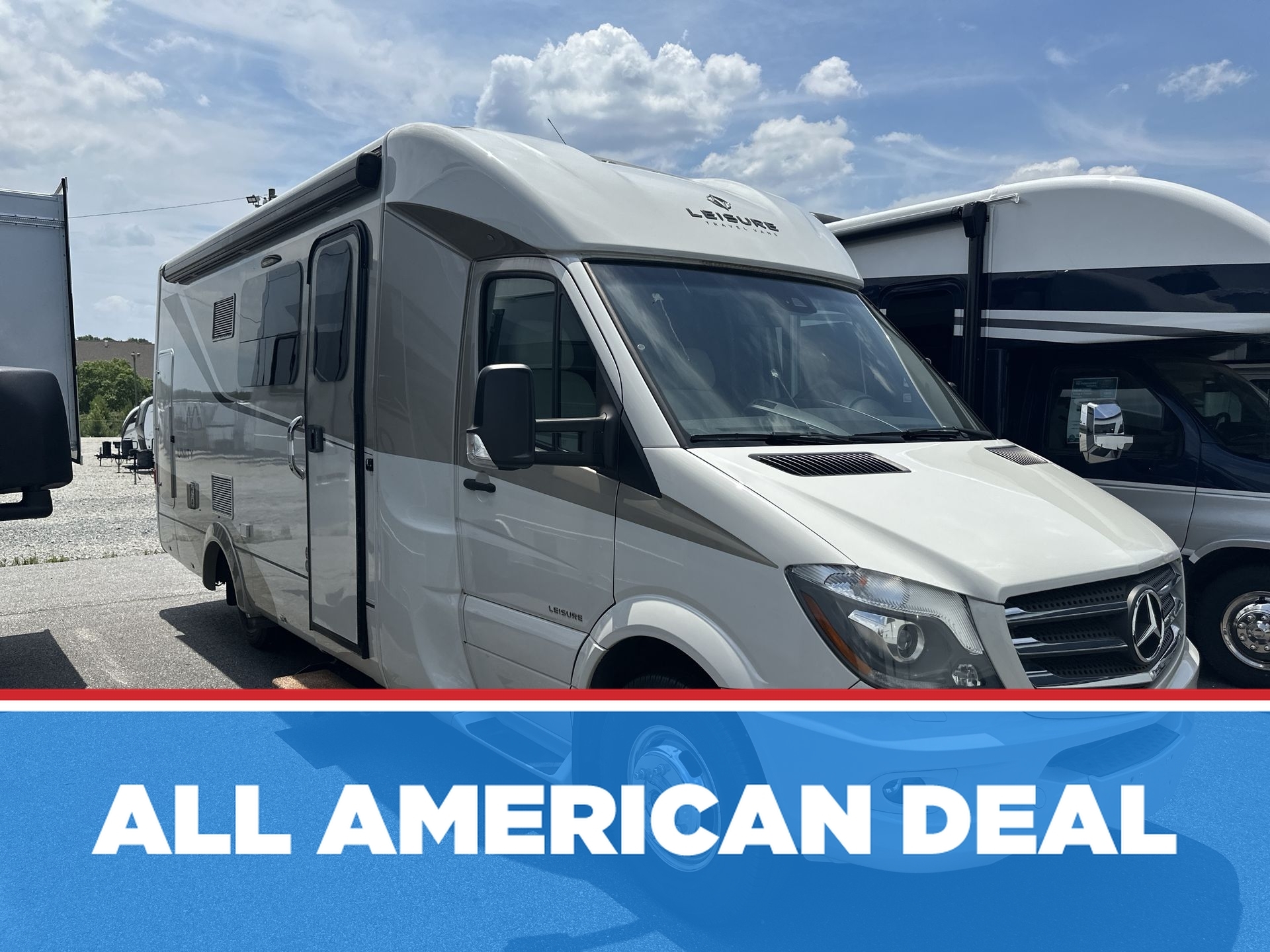 2016 Leisure Travel Vans Unity 24MB U24MB in duncan SC