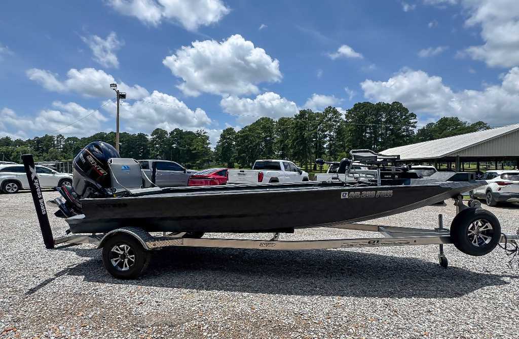 2026 Xpress X18DB in brandon MS