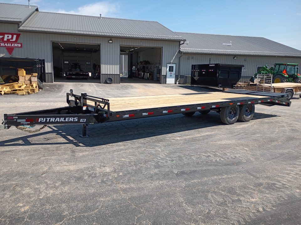 2027 PJ Trailers F8262 in Hilbert, WI
