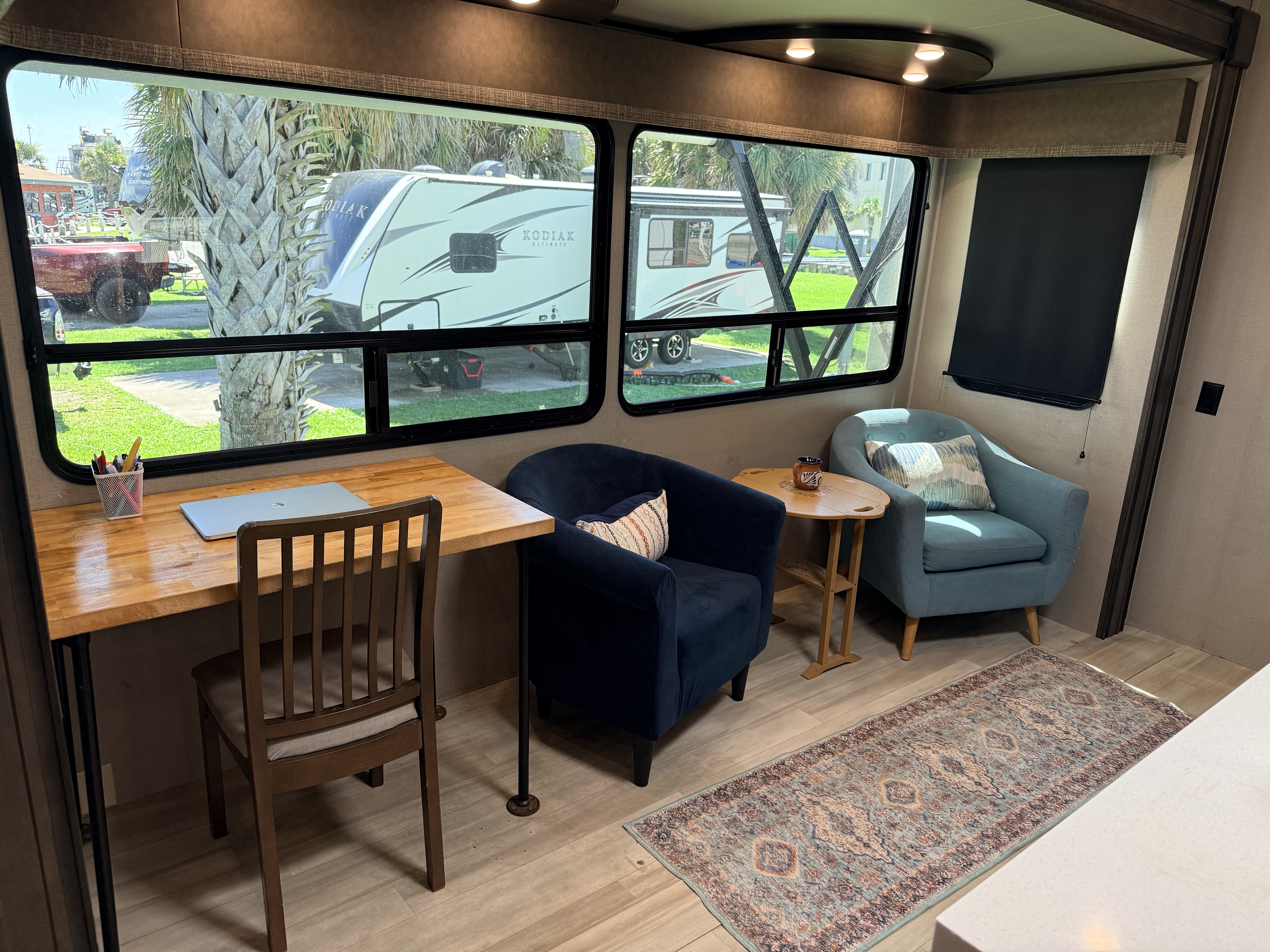 2021 Grand Design SOLITUDE S-CLASS 3740BH-R in jacksonville FL