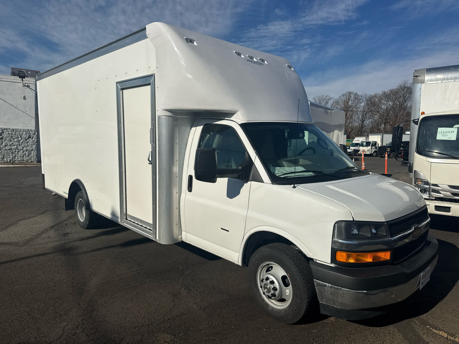 2025 CHEVROLET Express 3500 in Riverside, NJ