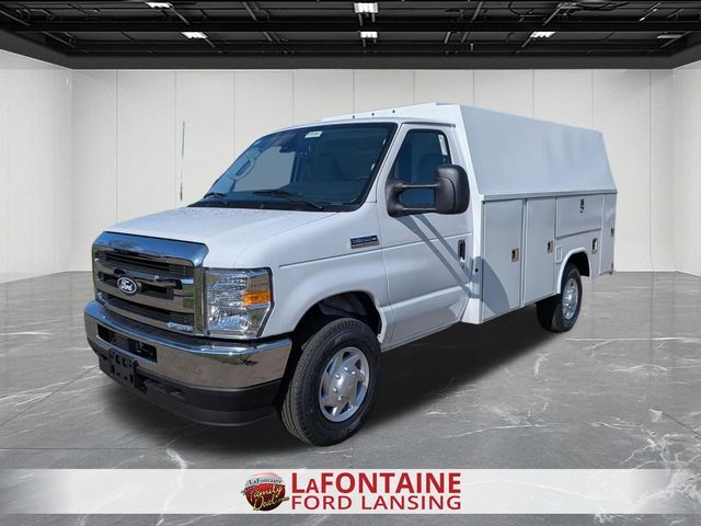 2027 FORD ECONOLINE in Lansing, MI
