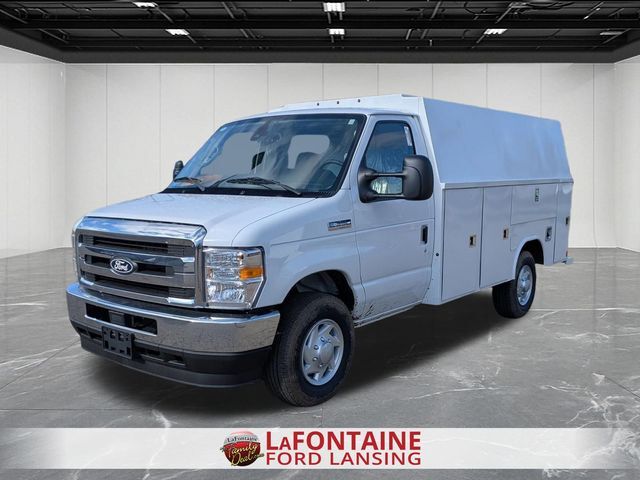 2027 FORD ECONOLINE in Lansing, MI