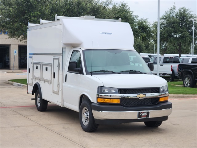 2025 CHEVROLET Express 3500 in Grapevine, TX