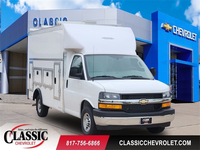 2025 CHEVROLET Express 3500 in Grapevine, TX