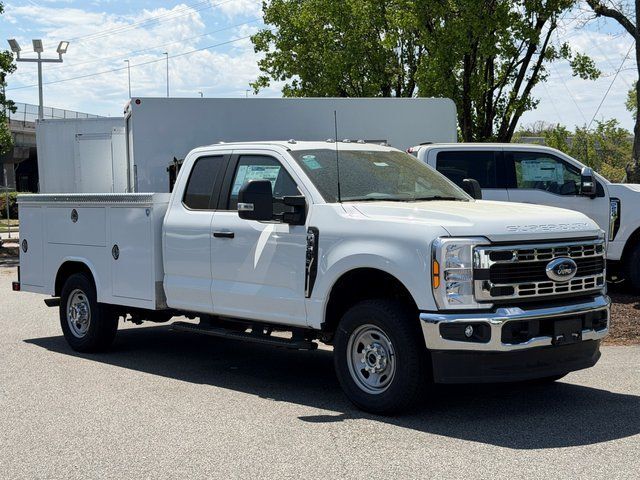 2025 FORD F350 in Springfield, VA