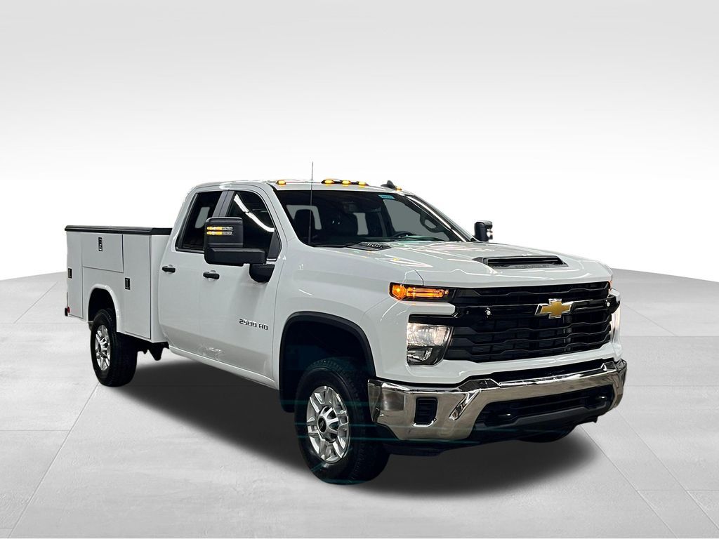2026 CHEVROLET Silverado 2500 in Elyria, OH