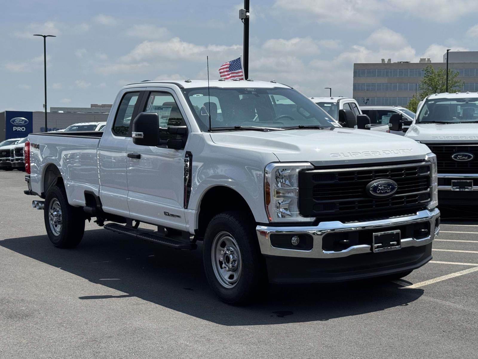 2026 FORD F350 in Chantilly, VA