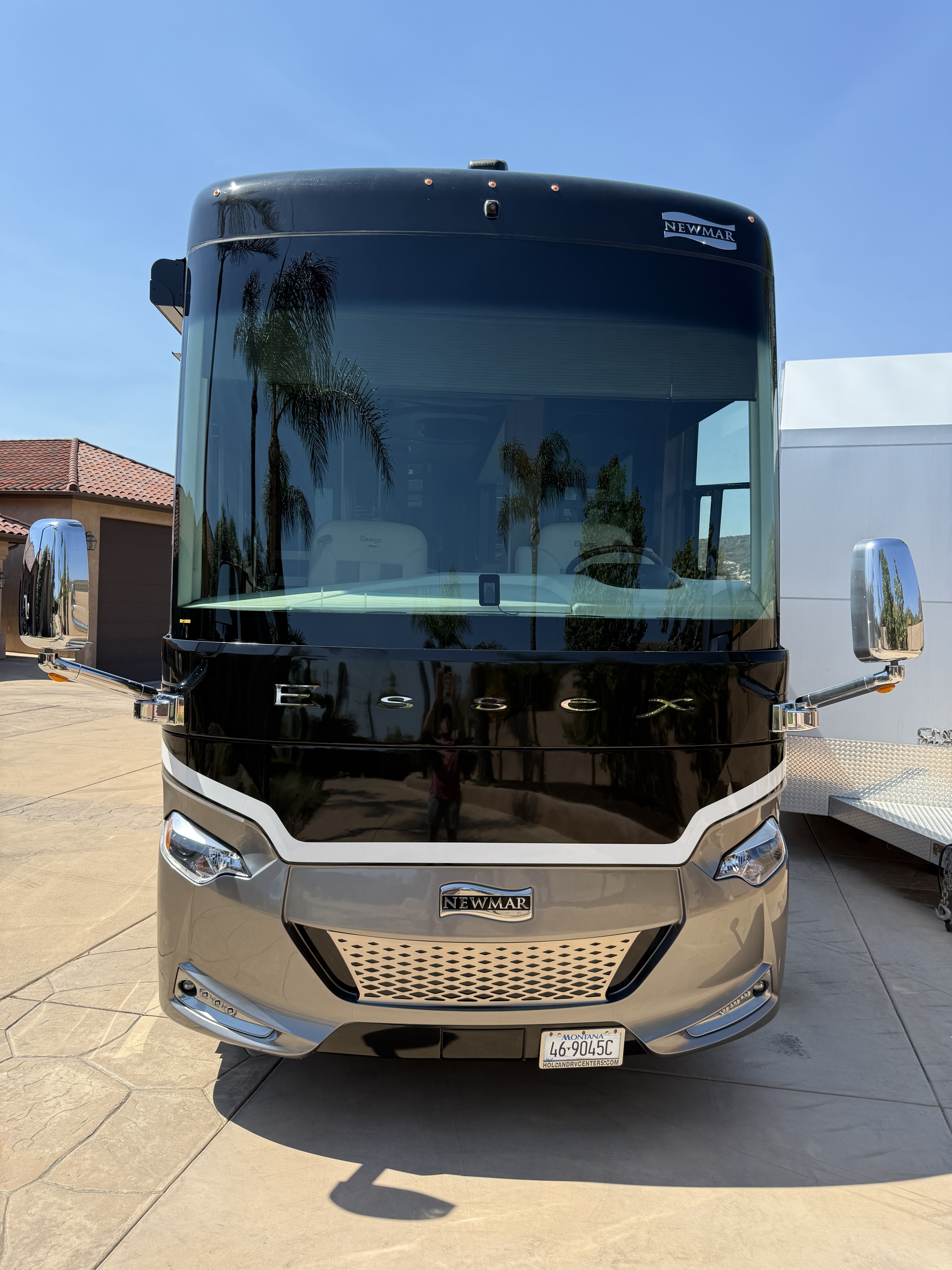 2022 Newmar ESSEX 4551 RV