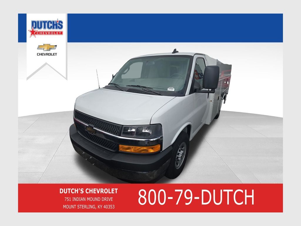 2025 CHEVROLET Express 3500 in Mount Sterling, KY