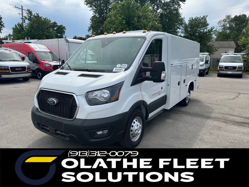 2025 FORD TRANSIT 350 in Olathe, KS