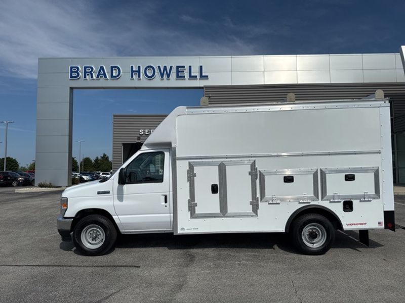 2026 FORD ECONOLINE in Kokomo, IN
