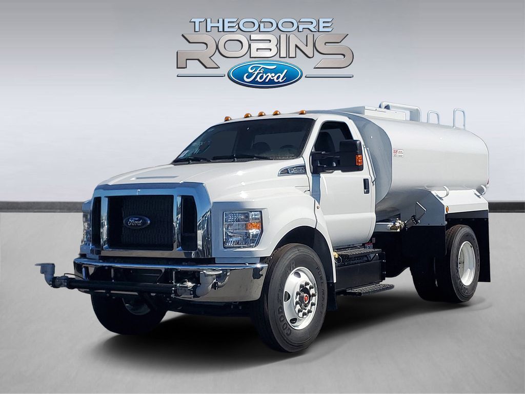2026 Ford F-750 in Costa Mesa, CA